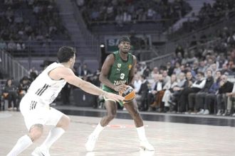 Ξέσπασμα Φρανσίσκο για τη διαιτησία μετά το ματς με Ρεάλ - "Πήραν 20 βολές στο 4ο δεκάλεπτο"