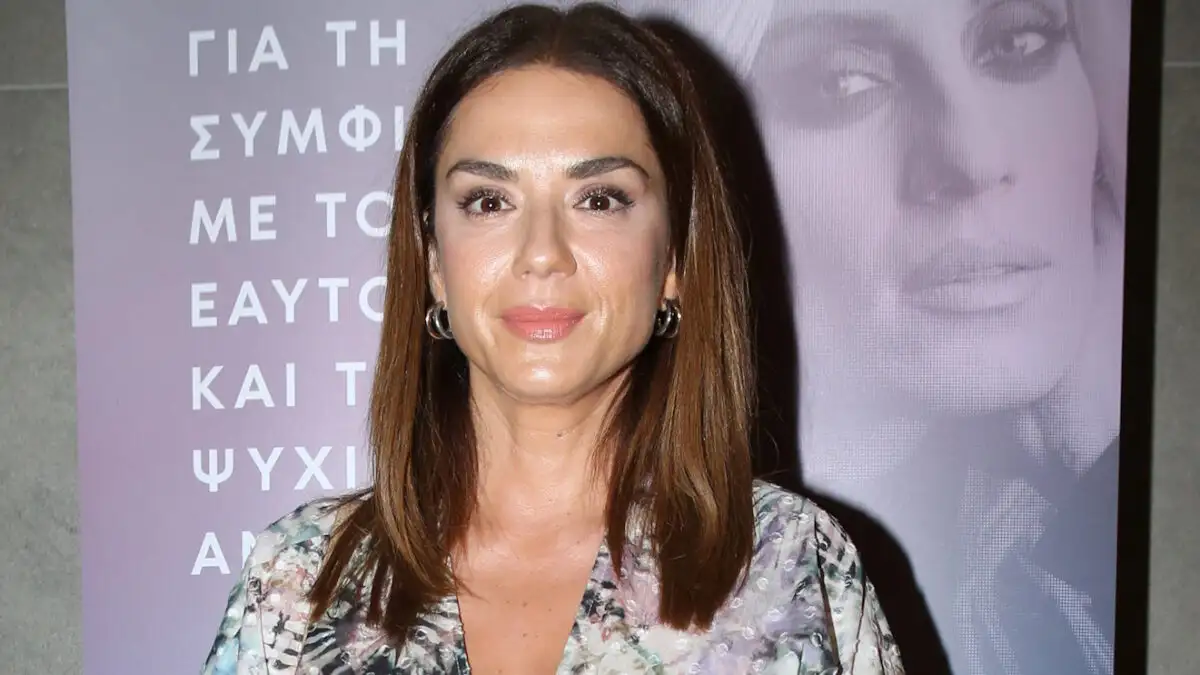 Λασκαράκη για «Σόι σου»: «Μαζευτήκαμε στο σπίτι μου με πίτσες και σουβλάκια για να δούμε την πρεμιέρα»