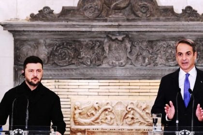 Μητσοτάκης: Κόμβος τροφοδοσίας η Ελλάδα με αμερικανικό LNG - Ζελένσκι: Ευχαριστώ την Αθήνα και τον Τραμπ (ΒΙΝΤΕΟ)