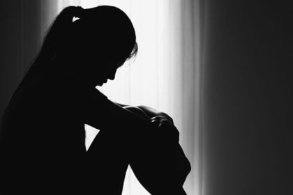 Πάτρα: Ένταλμα σύλληψης για τον 16χρονο που κατηγορείται για τον βιασμό 12χρονης σε προαύλιο σχολείου