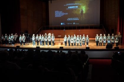 Το δημοτικό σχολείο Καμινίων στη συναυλία για τους πυρόπληκτους της Αχαΐας