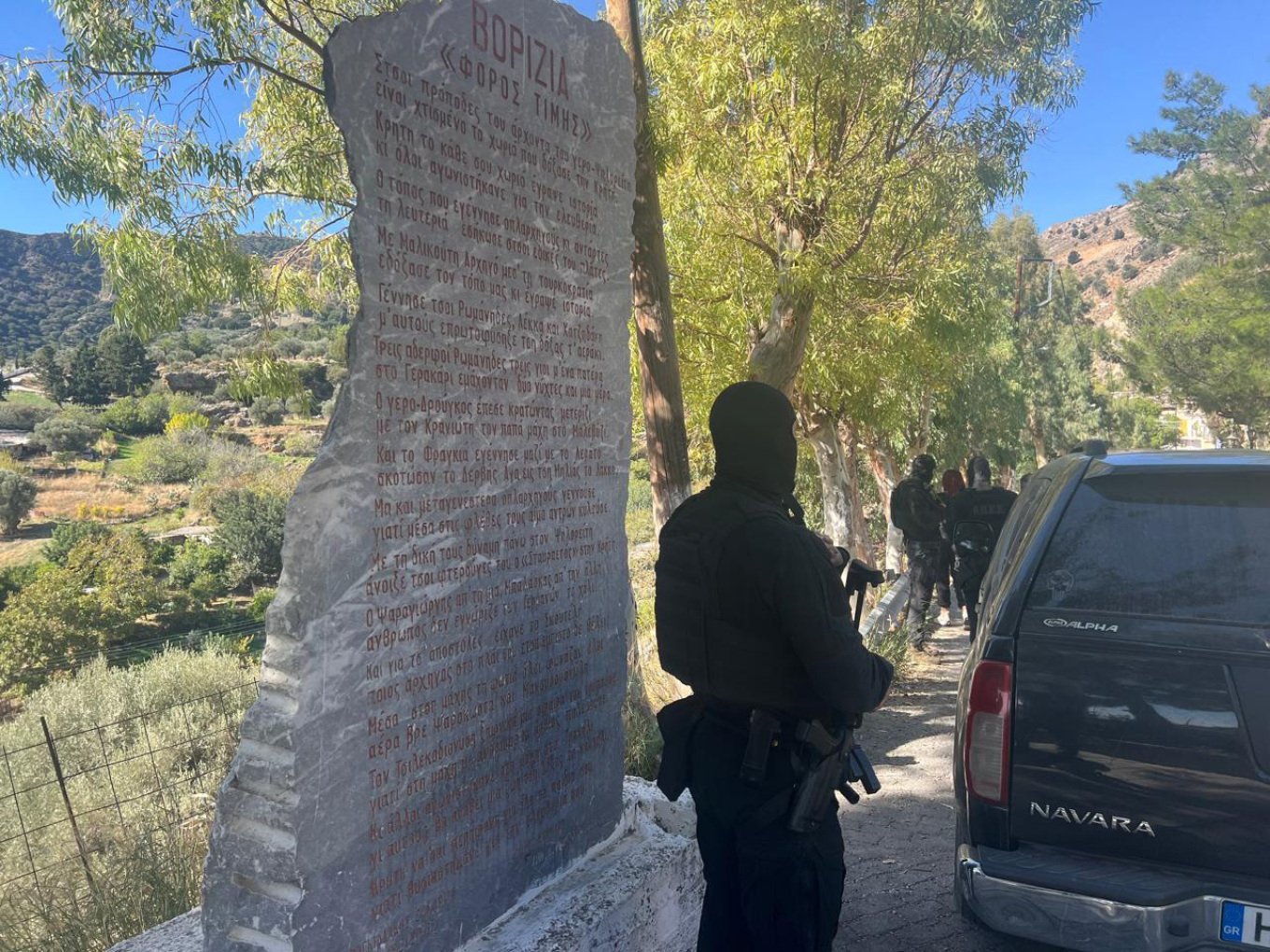 Φρούριο τα Βορίζια για την κηδεία του 39χρονου - Πάνοπλοι αστυνομικοί, μπλόκα και έλεγχοι για την αποτροπή επεισοδίων