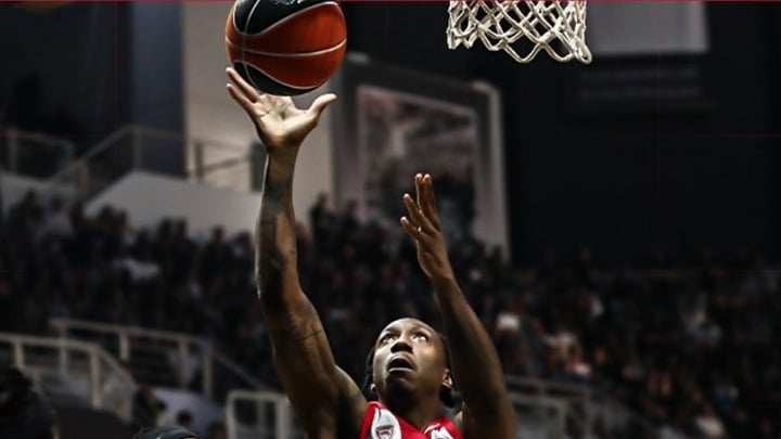 Με «καυτό» Λι, ο Ολυμπιακός νίκησε τον ΠΑΟΚ