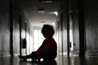 ΣΟΚ: 106 κακοποιημένα παιδιά φιλοξενήθηκαν σε Καραμανδάνειο και νοσοκομείο Ρίου, από τις αρχές του χρόνου