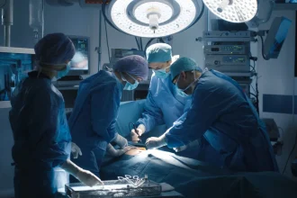 Επαναστατική μεταμόσχευση: Η καρδιά χτυπούσε 8 ώρες στη μεταφορά από την Αθήνα έως το Τορίνο με ειδικό μηχάνημα