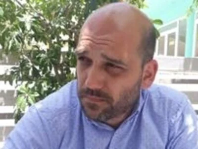 Αποκηρύσσοντας το παρελθόν