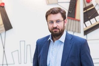 Ζαχαριάδης για ΕΛΤΑ: Κάθε φορά που κυβερνά η ΝΔ ρίχνει και ένα απροειδοποίητο «μαύρο»