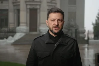 Διάγγελμα Ζελένσκι: Η Ουκρανία βρίσκεται σε δίλημμα είτε να χάσει τον βασικό της εταίρο ή την αξιοπρέπειά της