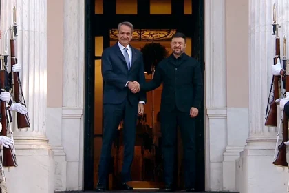 Στον Μητσοτάκη ο Ζελένσκι - Στο επίκεντρο η συμφωνία για την ενέργεια