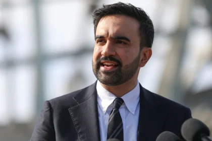 ΗΠΑ: Ο Ζοχράν Μαμντάνι δηλώνει «έτοιμος» να συναντηθεί με τον Ντόναλντ Τραμπ