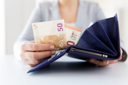 Επιστροφή ενοικίου: «Βροχή» τα παράπονα πολιτών – Τα χρήματα που είδαν στους λογαριασμούς τους ήταν πολύ λιγότερα από τα αναμενόμενα