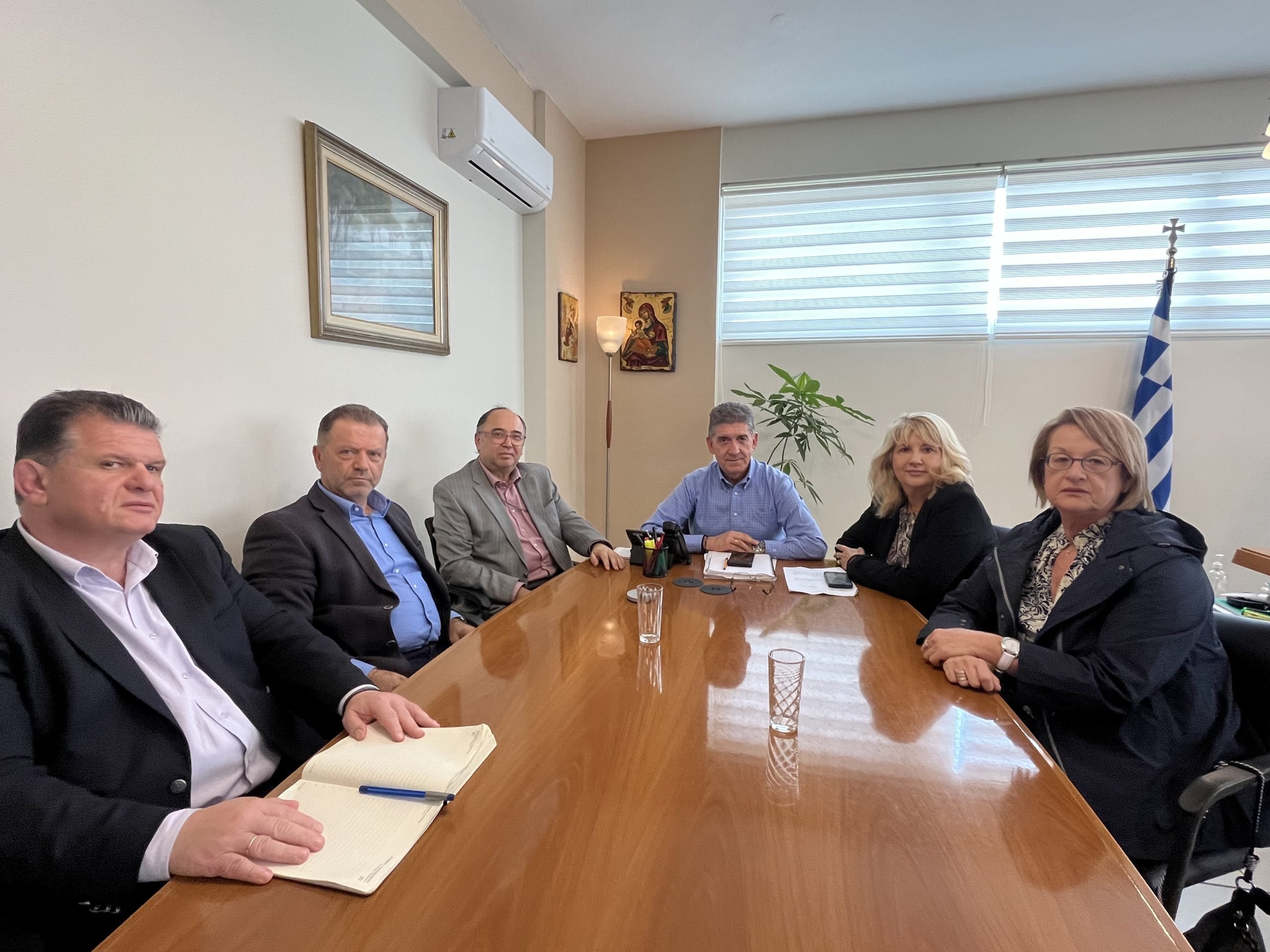 Σύσκέψη για εκπαιδευτικά θέματα συγκάλεσε ο Δήμαρχος Δυτικής Αχαΐας, Γρ. Αλεξόπουλος