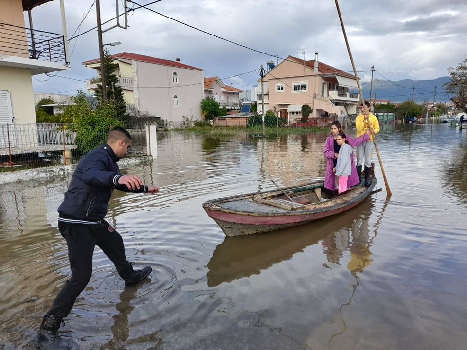 Δυνατές βροχές και καταιγίδες από το Σάββατο μέχρι τη Δευτέρα - Φόβοι για πλημμύρες στη δυτική Ελλάδα