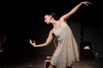 «Το όνομά μου είναι Αντιγόνη»: Τελευταίες παραστάσεις στις Γραμμές Τέχνης