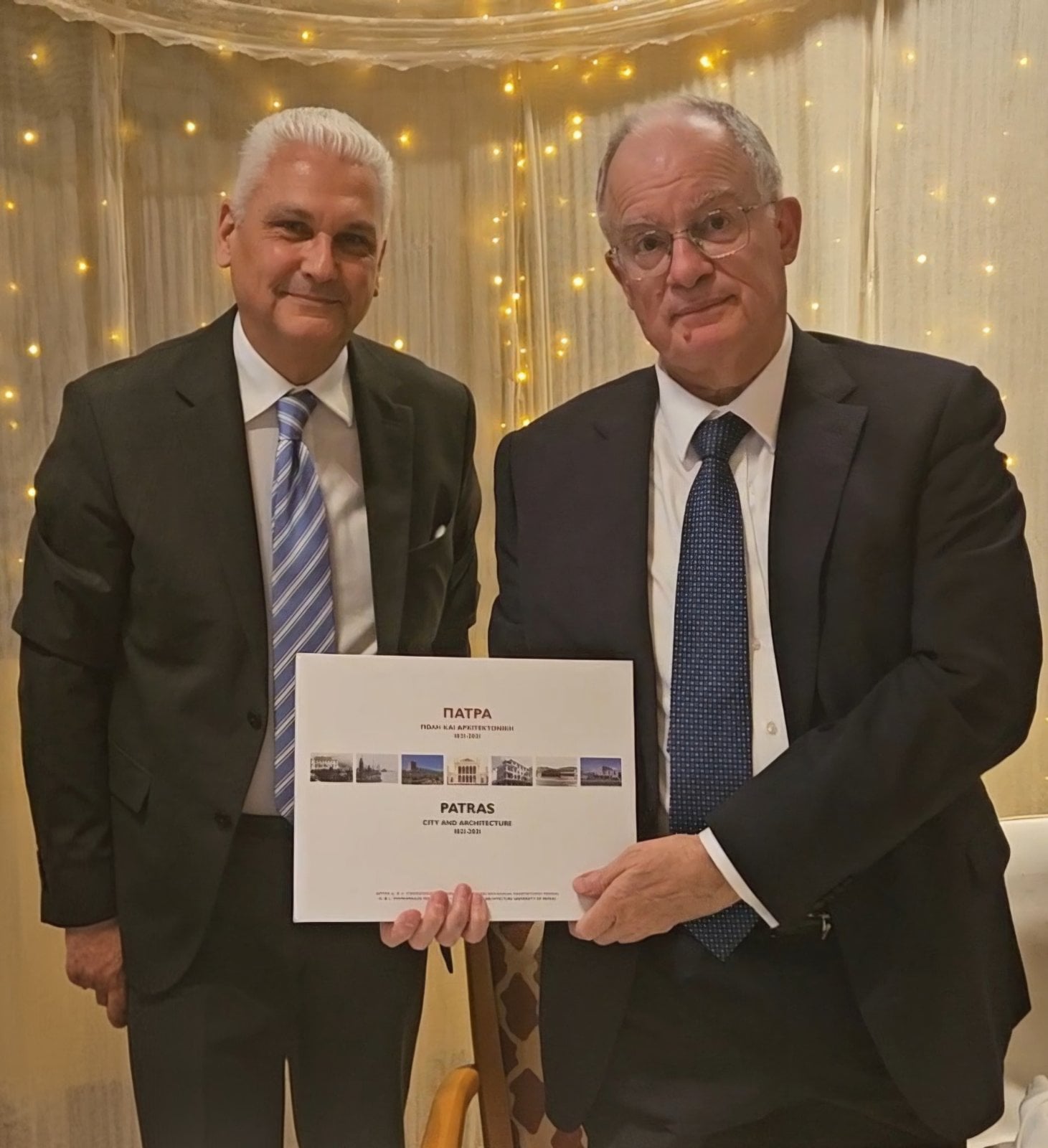 Το δώρο του Φωκίωνα Ζαΐμη στον Πρόεδρο της Δημοκρατίας για την Ιστορία της Πάτρας