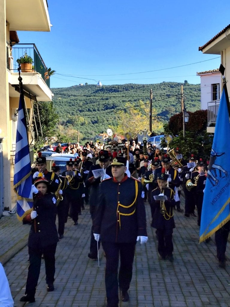 Πλήθος πιστών τίμησε τον Άγιο Σπυρίδωνα, Πολιούχο της Ζαχάρως