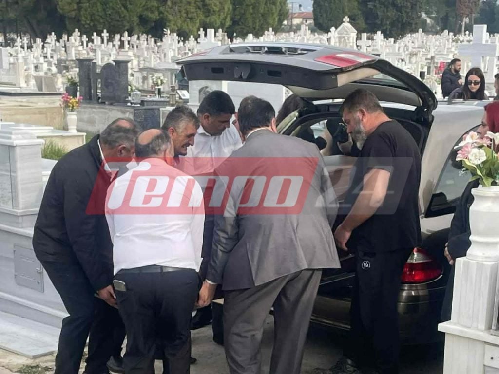 Πάτρα: Τελευταίο αντίο στον τενόρο Νίκο Παπακώστα ΦΩΤΟ