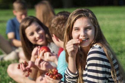 Η έλλειψη αυτής της βιταμίνης διπλασιάζει την επιθετικότητα στους εφήβους