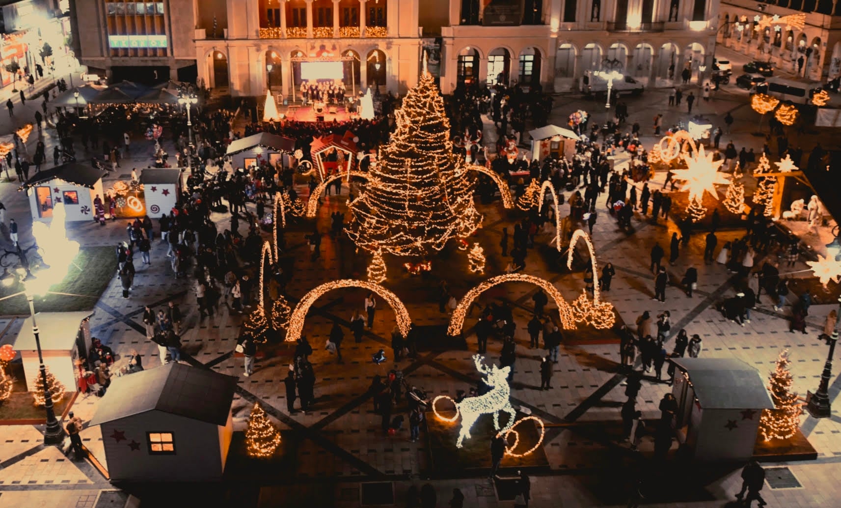 Από σήμερα τριήμερο χριστουγεννιάτικων εκδηλώσεων του Δήμου Πατρέων - Το πρόγραμμα