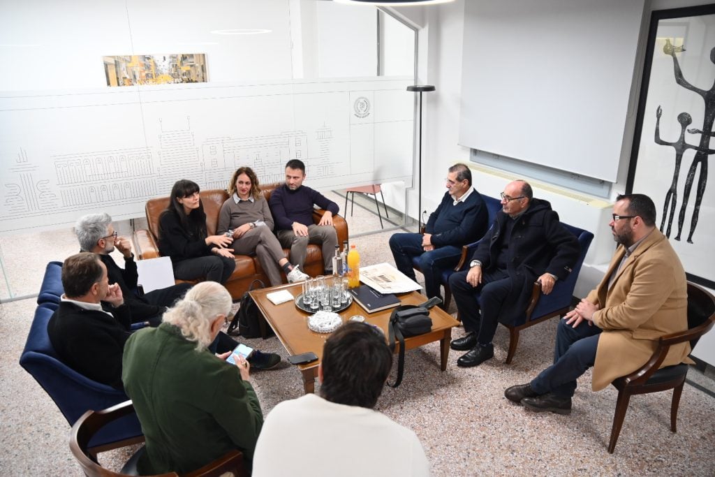 Επίσκεψη αντιπροσωπείας του Καρναβαλιού του Πουτινιάνο στην Πάτρα