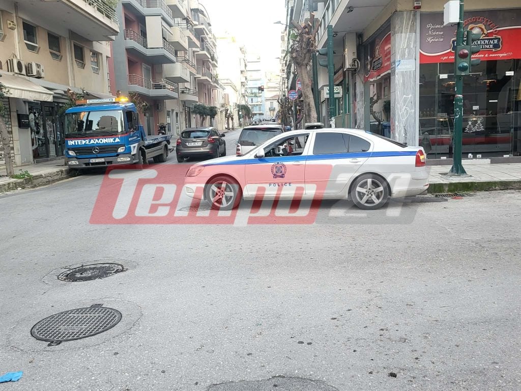 Πάτρα: Σοκαριστικό τροχαίο με σύγκρουση δύο δικύκλων - Η τρελή πορεία της μηχανής