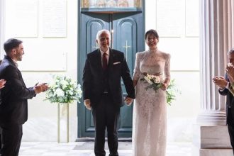 Γιάννης Ραγκούσης: Παντρεύτηκε σε στενό οικογενειακό κύκλο με τη Μαρίνα Κοντοτόλη