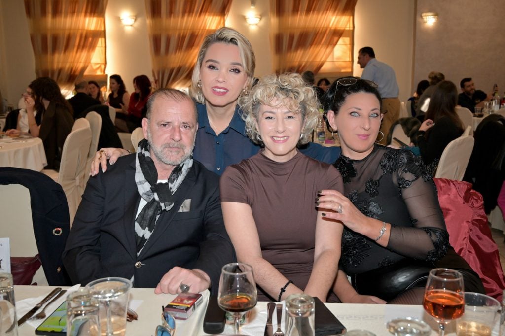 Με επιτυχία πραγματοποιήθηκε το πρώτο εορταστικό γλέντι του Πολιτιστικού Συλλόγου Αμπελοκήπων «Η ΠΡΟΟΔΟΣ» - ΦΩΤΟ