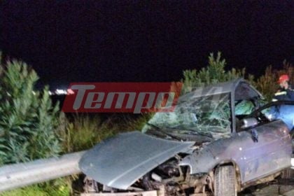 ΕΚΤΑΚΤΟ - Σοβαρό τροχαίο στη Δυτική Αχαΐα - Μετωπική σύγκρουση οχημάτων - Δύο ασθενοφόρα μεταφέρουν τους τραυματίες - Μικροεπεισόδια στο σημείο - ΦΩΤΟ