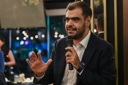 Μαρινάκης για αγρότες: Δεν πρέπει να φτάσουμε στο plan b, κυρώσεις και δικαστική παρέμβαση αν συνεχιστούν τα μπλόκα