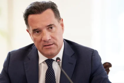 Γεωργιάδης: Τα μπλόκα δεν γίνονται για αγροτικά θέματα αλλά για να πέσει η κυβέρνηση