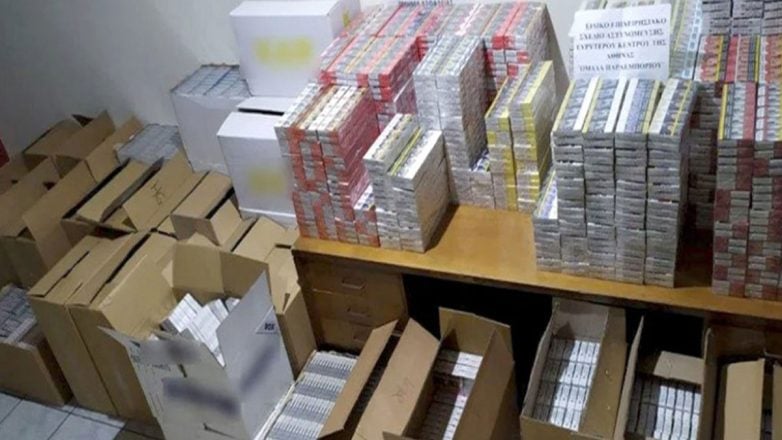 Πακιστανοί έβαζαν ανήλικα παιδιά να πουλούν λαθραία τσιγάρα