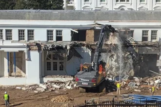 Νέες αντιδράσεις για το ballroom στον Λευκό Οίκο: Προσφυγή κατά του Τραμπ για το γκρέμισμα στην Ανατολική Πτέρυγα