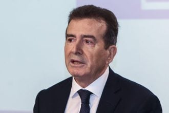 Χρυσοχοΐδης: «Να μείνουν ανοιχτά τελωνεία και λιμάνια»