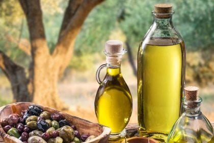 Πιστοποίηση ΠΓΕ «Αχαϊκό Ελαιόλαδο»: Πρόσκληση σε καλλιεργητές, ελαιοτριβεία και τυποποιητές για συμμετοχή στη διαδικασία