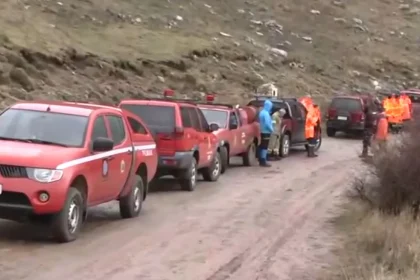 Σε εξέλιξη επιχείρηση για τον εντοπισμό των τριών ορειβατών που αγνοούνται στο χωριό Αθανάσιος Διάκος στη Φωκίδα