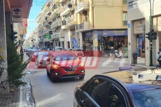 Συγκέντρωση ιδιοκτητών ταξί - Αυτοκινητοπομπή στο κέντρο της Πάτρας ΦΩΤΟ-ΒΙΝΤΕΟ-ΝΕΟΤΕΡΑ