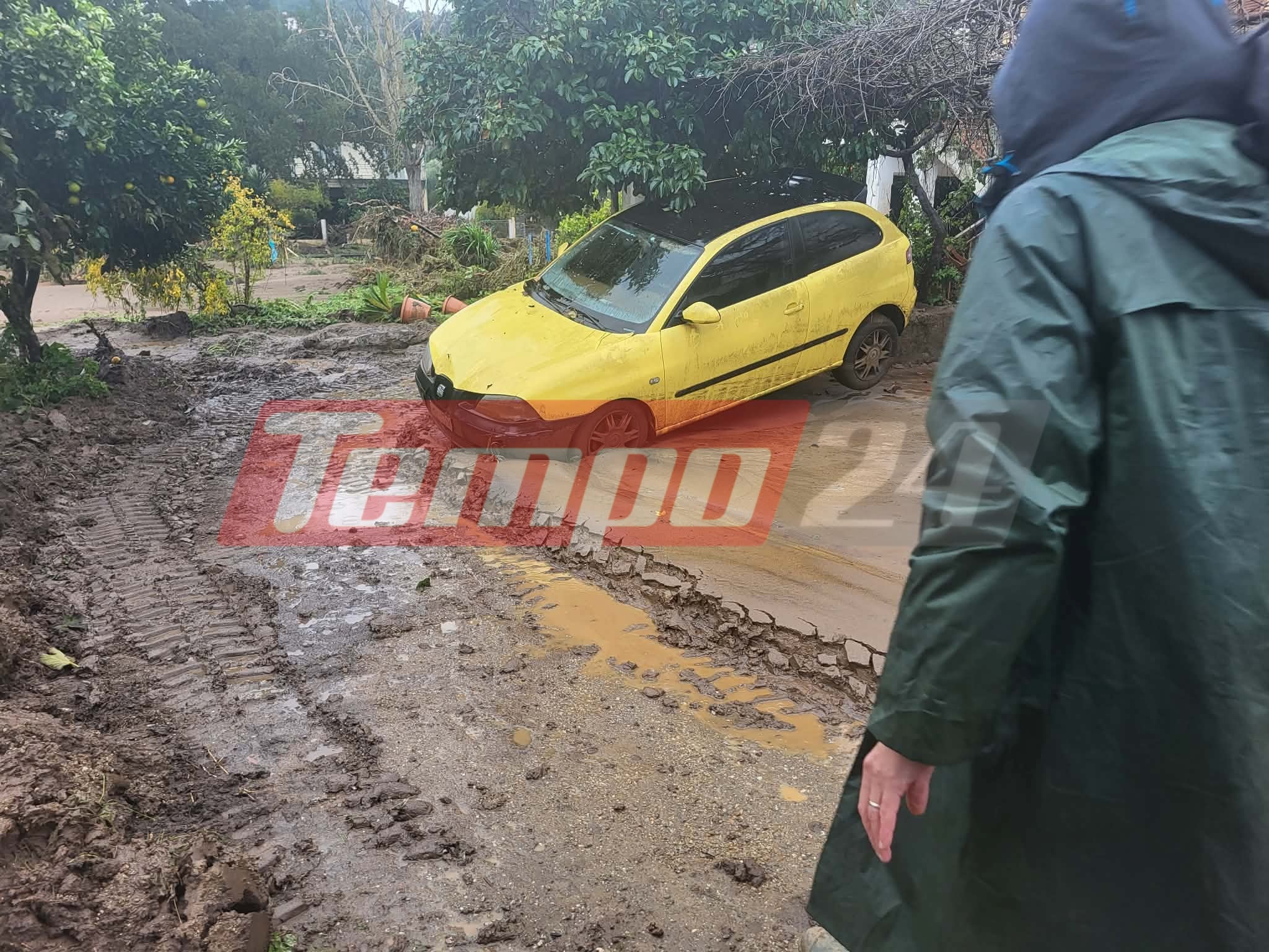 Το Tempo24.News στην Ανατολική Μάνη: Σπίτια και αυτοκίνητα βυθισμένα στη λάσπη - Τεράστιες καταστροφές από την κακοκαιρία στον Πλάτανο Γυθείου (ΦΩΤΟ)