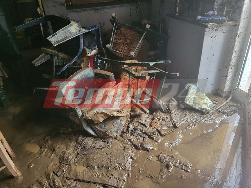 Το Tempo24.News στην Ανατολική Μάνη: Σπίτια και αυτοκίνητα βυθισμένα στη λάσπη - Τεράστιες καταστροφές από την κακοκαιρία στον Πλάτανο Γυθείου (ΦΩΤΟ)