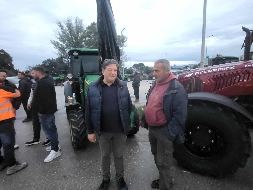 Στο πλευρό των αγροτών της Κάτω Αχαΐας ο Δημήτρης Παλούμπης