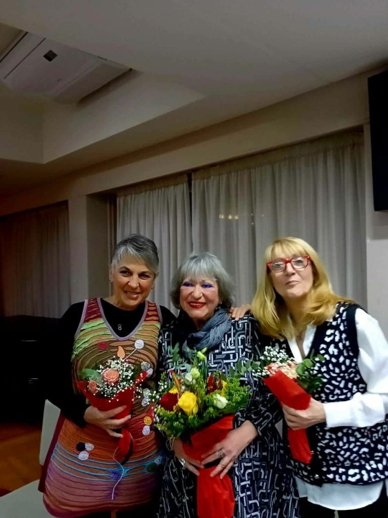 Παρουσιάστηκε στην Αθήνα η ποιητική συλλογή «Αφοδράριστη γραφή» της Πηνελόπης Αλιβιζάτου