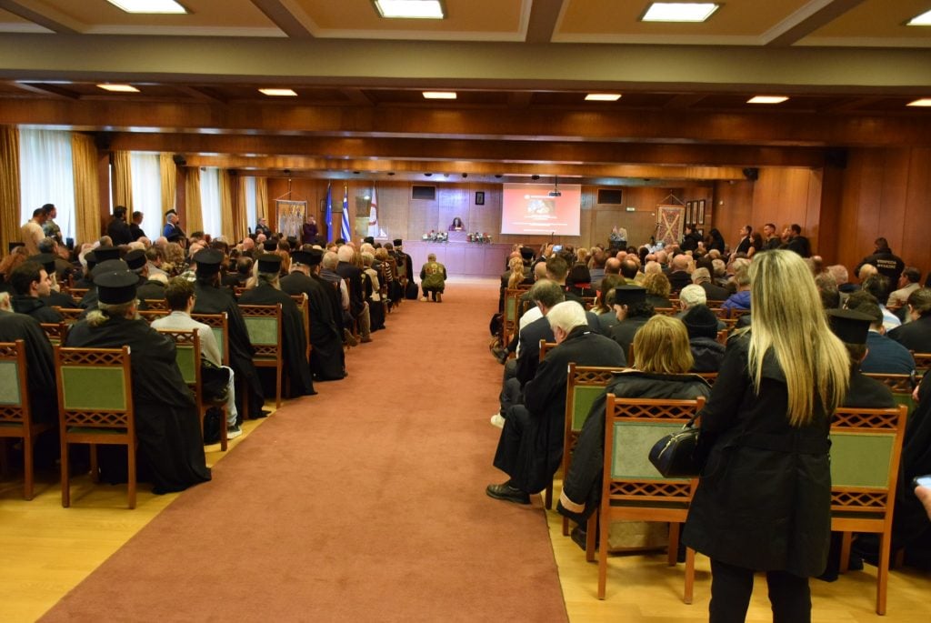 Αρχιεπίσκοπος Αμερικής Ελπιδοφόρος: Αναγορεύτηκε σε επίτιμο διδάκτορα του Πανεπιστημίου Πατρών (ΦΩΤΟ)