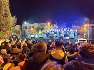 Κλικ στη “Νύχτα των Ευχών”– Βραβεύσεις, τραγούδια και χαμόγελα