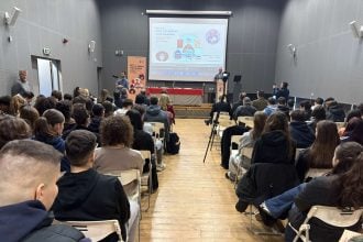 Με μεγάλη συμμετοχή η ημερίδα «Από το Σχολείο στην Κοινωνία: Ο κύκλος της βίας και οι δρόμοι της πρόληψης», στην Αγορά Αργύρη