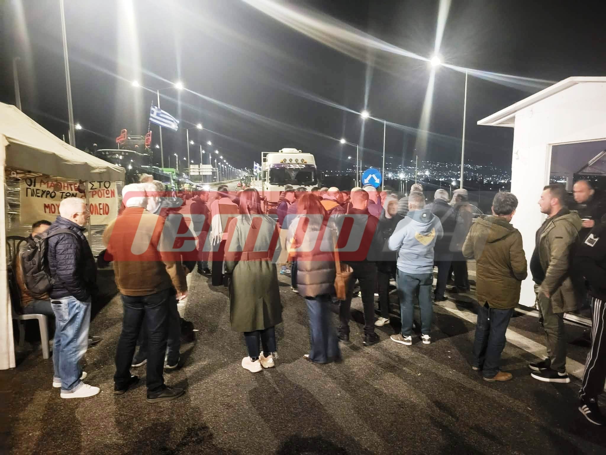 Κλειστή η Περιμετρική μέσα στις γιορτές από τους αγρότες - Έπεται κυκλοφοριακή κατάρρευση στην Πάτρα!