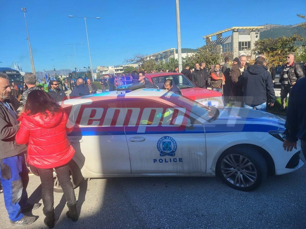 Αγρότες: Απόβαση στο λιμάνι της Ηγουμενίτσας (ΦΩΤΟ)