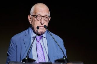 Κατάργηση της ζωντανής μετάδοσης των Εξεταστικών Επιτροπών θα εισηγηθεί ο Νικήτας Κακλαμάνης