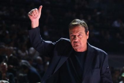 Βασίλης Σκουλάς για τα δύσκολα παιδικά του χρόνια: Αισθάνομαι τυχερός γιατί εκτίμησα περισσότερο αυτά που απέκτησα