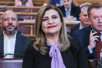 Λιακούλη για εντάσεις με Κωνσταντοπούλου: Oι υπάλληλοι της Βουλής φεύγουν κλαίγοντας από την εξεταστική, υφίστανται εργασιακή κακοποίηση