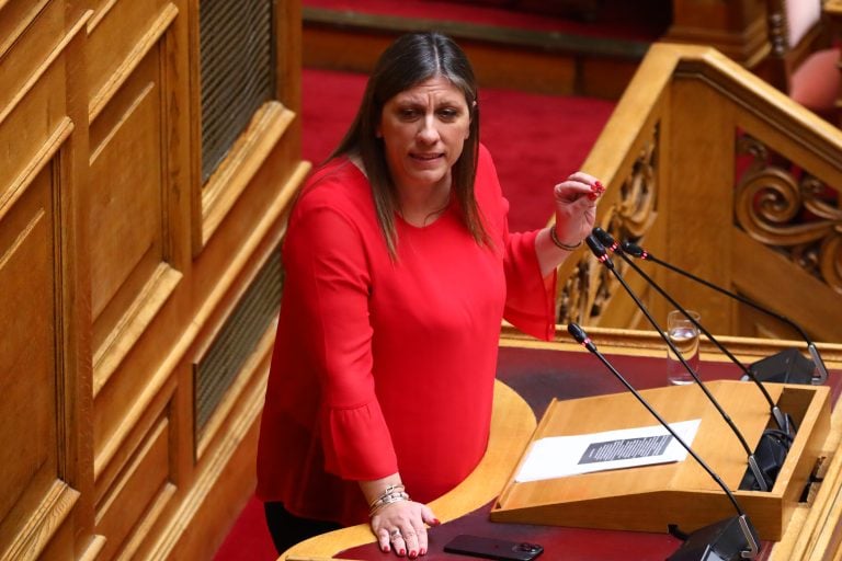 Κωνσταντοπούλου: Καλά Χριστούγεννα και χρόνια πολλά σε όποιον αγωνίζεται και διεκδικεί