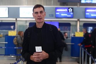 Μπαρτζώκας: «Ψάχναμε καιρό έναν παίκτη σαν τον Μόρις» - Η αντίδρασή του όταν τον ρώτησαν για ψηλό